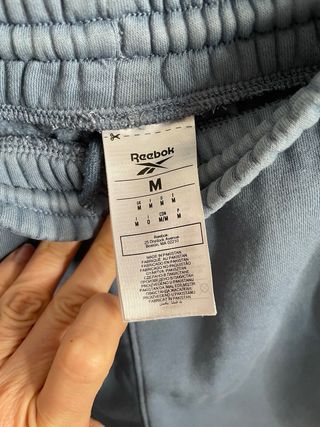 Pantalón corto deportivo Reebok azul grisáceo