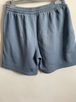 Pantalón corto deportivo Reebok azul grisáceo
