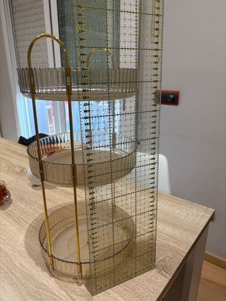 Organizador giratorio maquillaje y perfumes