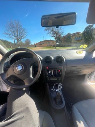 SEAT Ibiza 2005 1.4 Gasolina