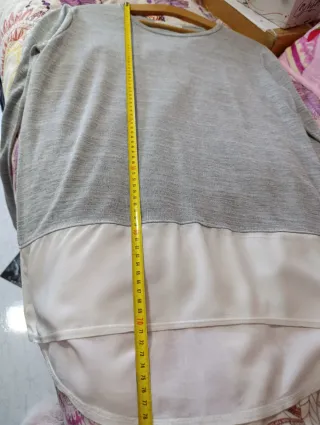 Jersey gris y blanco mujer