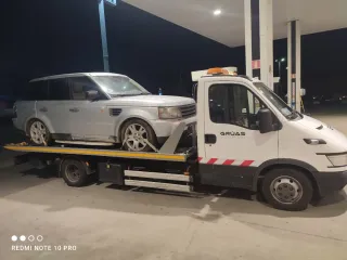 Grúa portacoches.para coches.motos .,etc