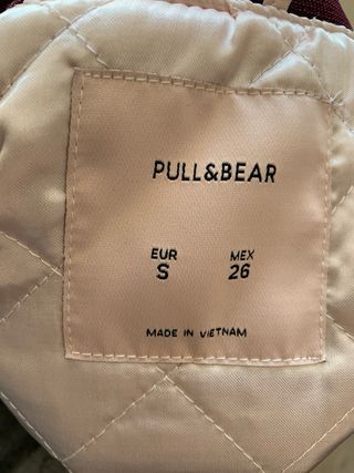 Chaqueta bomber Pull&Bear granate Talla S