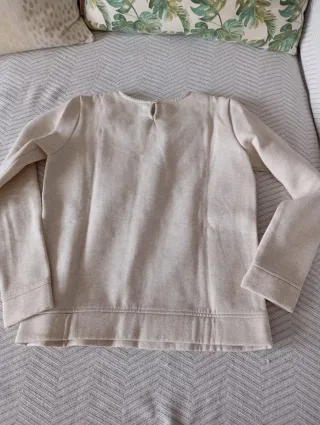 Sudadera beige lunares