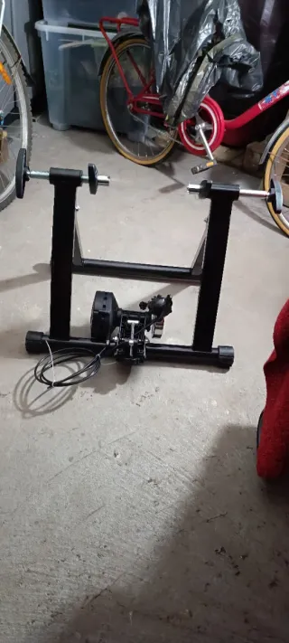 Rodillo para bici en perfecto estado