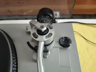 Tocadiscos Technics SL-220