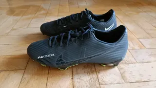 Botas de fútbol Nike Zoom Vapor 15 Academy