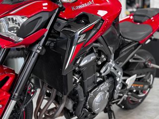 KAWASAKI Z-900 E (limitada para A2 35kw)
