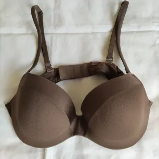 Sujetador Chantelle marrón