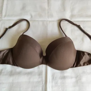 Sujetador Chantelle marrón