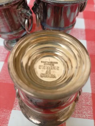 Juego 3 copas pequeñas metal plateado