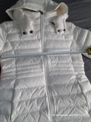 Abrigo Jott Blanco Talla XS