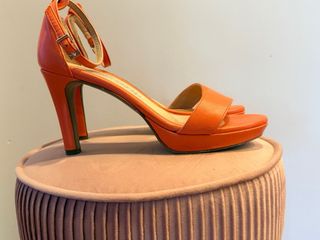 Sandalias coral tacón alto