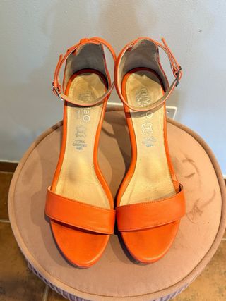 Sandalias coral tacón alto