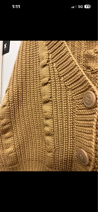 Cárdigan Stradivarius beige