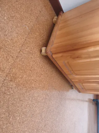 Mueble de madera para TV madera pino