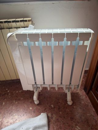 Radiador Eléctrico Fluido Aire Seco