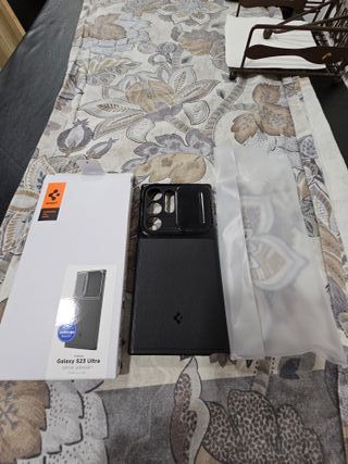 Funda Spigen para Galaxy S23 Ultra