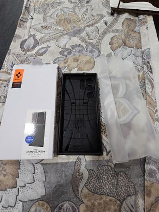 Funda Spigen para Galaxy S23 Ultra