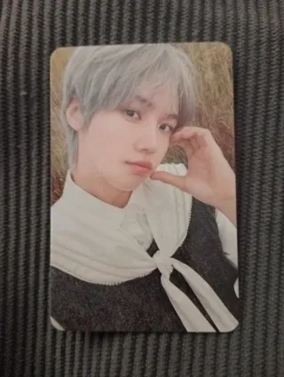 CRAVITY Official Photocard