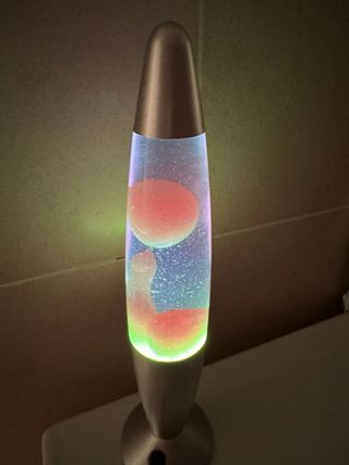 Lámpara de lava azul y verde