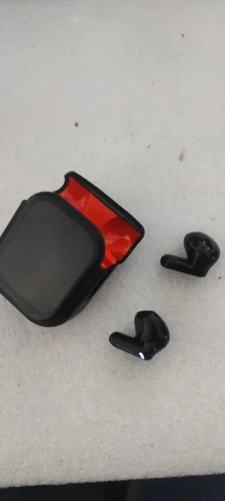 Auriculares HTC Negro y Naranja