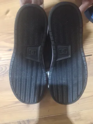 Zapatillas DC Shoes Negras Nuevas