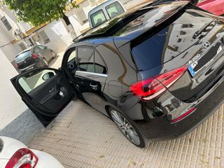 Mercedes-Benz 180d 2020
