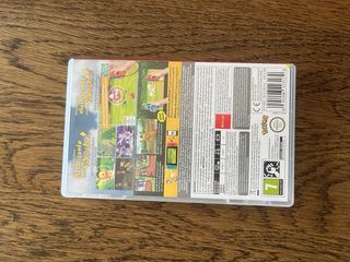Pokemon Let's Go Pikachu! Nintendo Switch