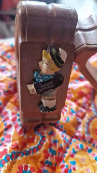 2 Ferma fogli/segna posto in legno decorato