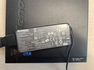 Lenovo ThinkCentre Tiny Mini PC - Intel i5