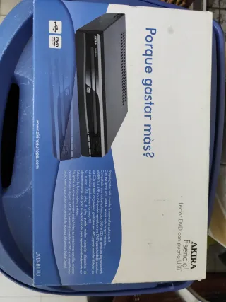 Reproductor DVD AKIRA Esencial con USB