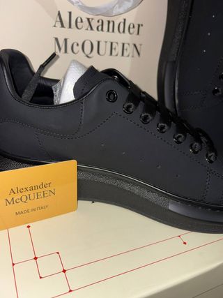 Scarpe Alexander McQueen nere