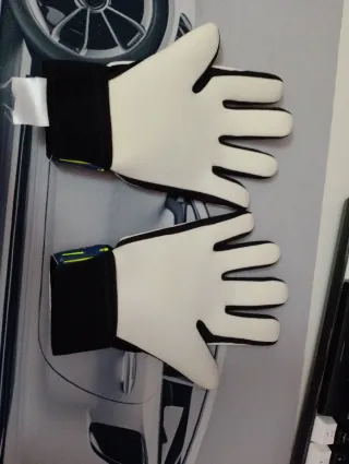 Guantes portero niño talla 4 Kipsta