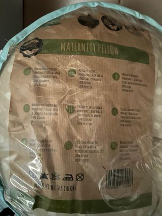 Cojín de lactancia con lunares