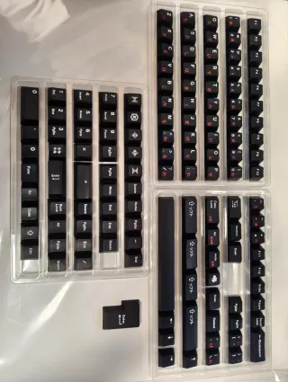 Keycaps PBT Hiragana WoB Red