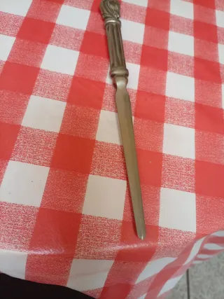 Abrecartas antiguo cabeza de caballo