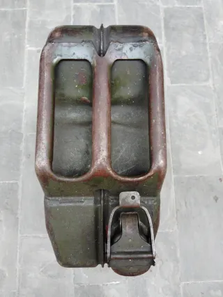 Bidón militar WAD 1943