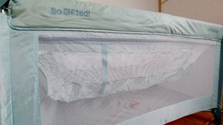 Cuna de viaje plegable Kikka Boo - sin uso