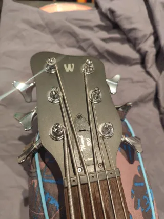 Bajo Warwick GPS Thumb BO 6 NT