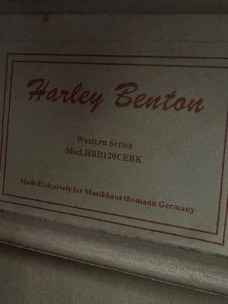 Guitarra Acústica Negra