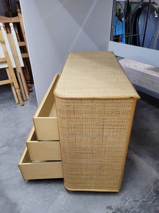 CÓMODA DE MIMBRE