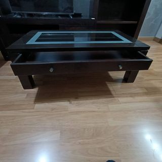 Mueble de comedor Wengué con vitrina