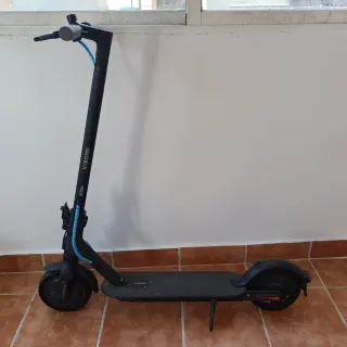 Patinete Eléctrico Gris