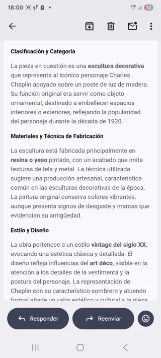 Figura Charles Chaplin grande de resina