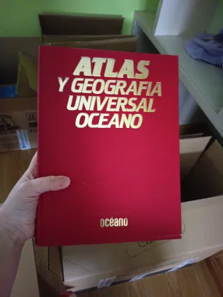 Atlas y Geografía Universal Oceano