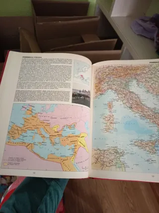 Atlas y Geografía Universal Oceano