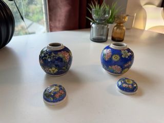 Pareja jarroncitos esmaltados con tapa 7cm