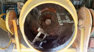 Hormigonera con motor de gasolina