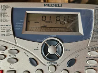 Tastiera Medeli mc37A